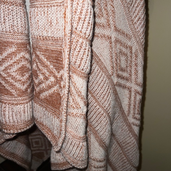 multiples  Open Front Long Cardigan Sweater Vest  Size M orange Aztec Sleeveless - Picture 3 of 11